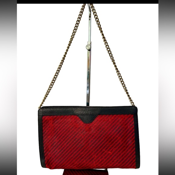 Auth vintage Gucci clutch bag♥️ - Picture 3 of 12